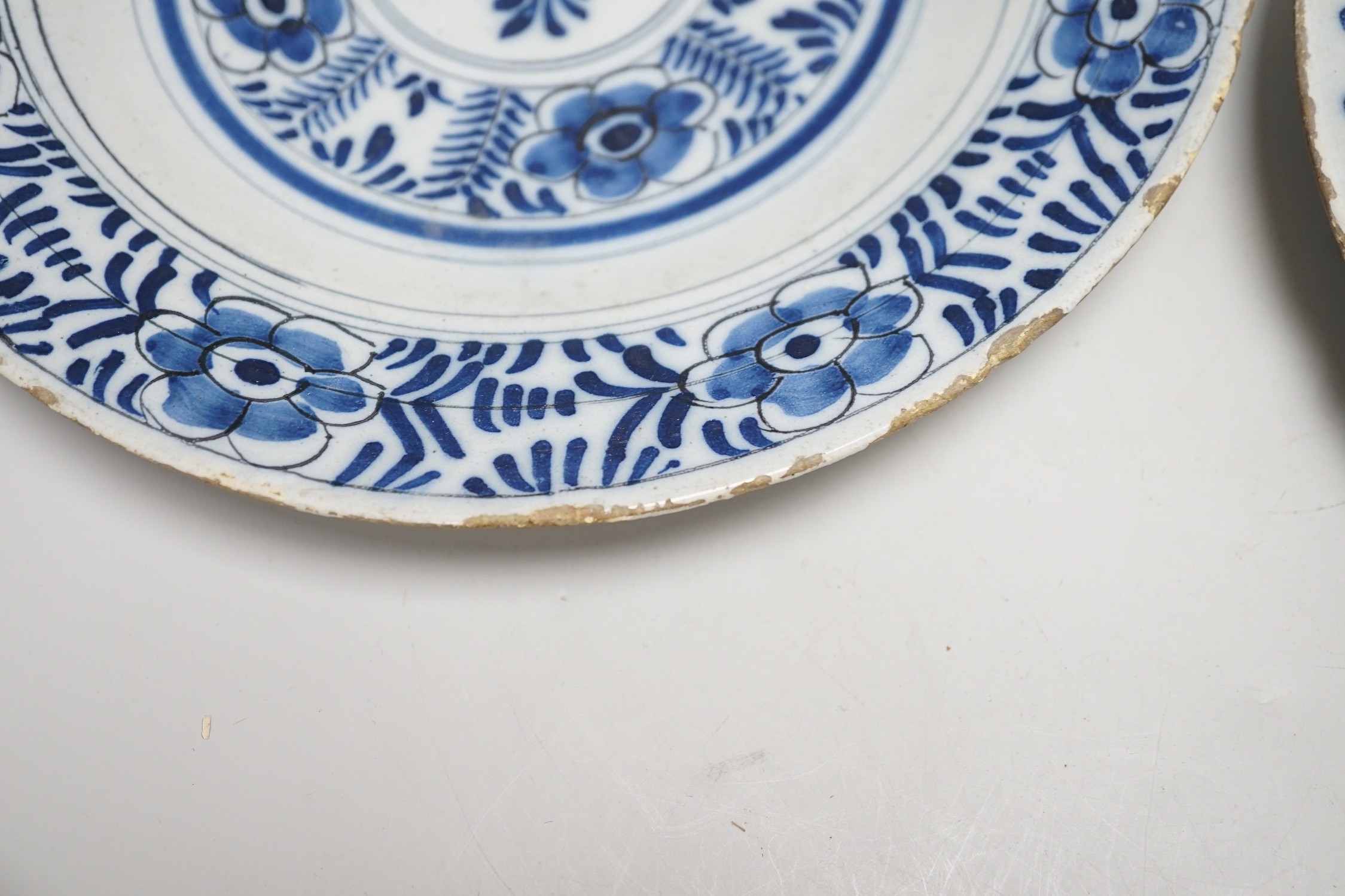Two 18th century Delft plates, 24cm